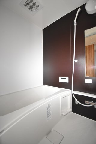 ハイツエルムの浴室