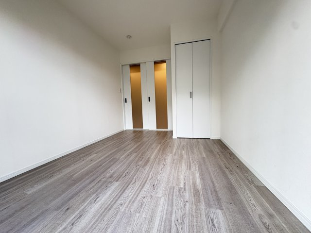 コープ野村須磨離宮前B棟の洋室