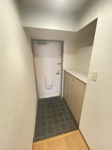 【玄関】