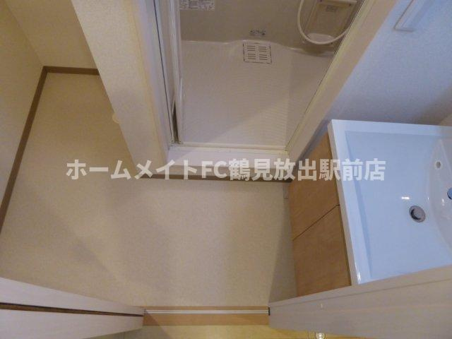 大阪市鶴見区今津中４丁目のアパートの洗面所