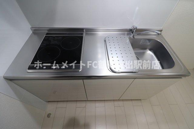 大阪市城東区諏訪３丁目のアパートのキッチン
