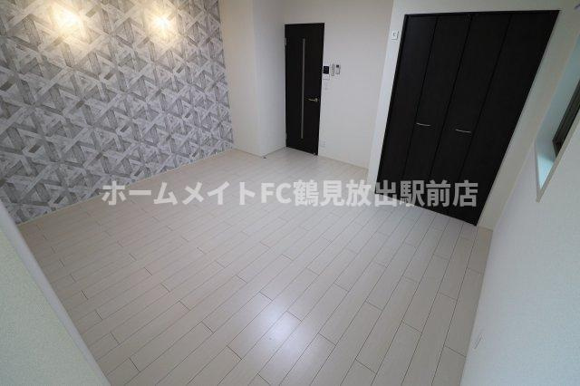 大阪市城東区諏訪３丁目のアパートの洋室