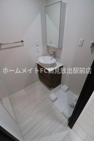 大阪市城東区諏訪３丁目のアパートの洗面所