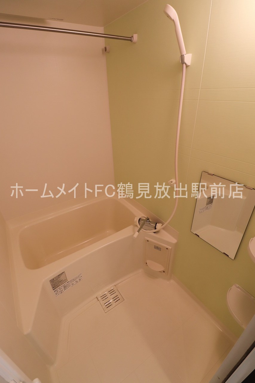 大阪市城東区諏訪４丁目のハイツの浴室