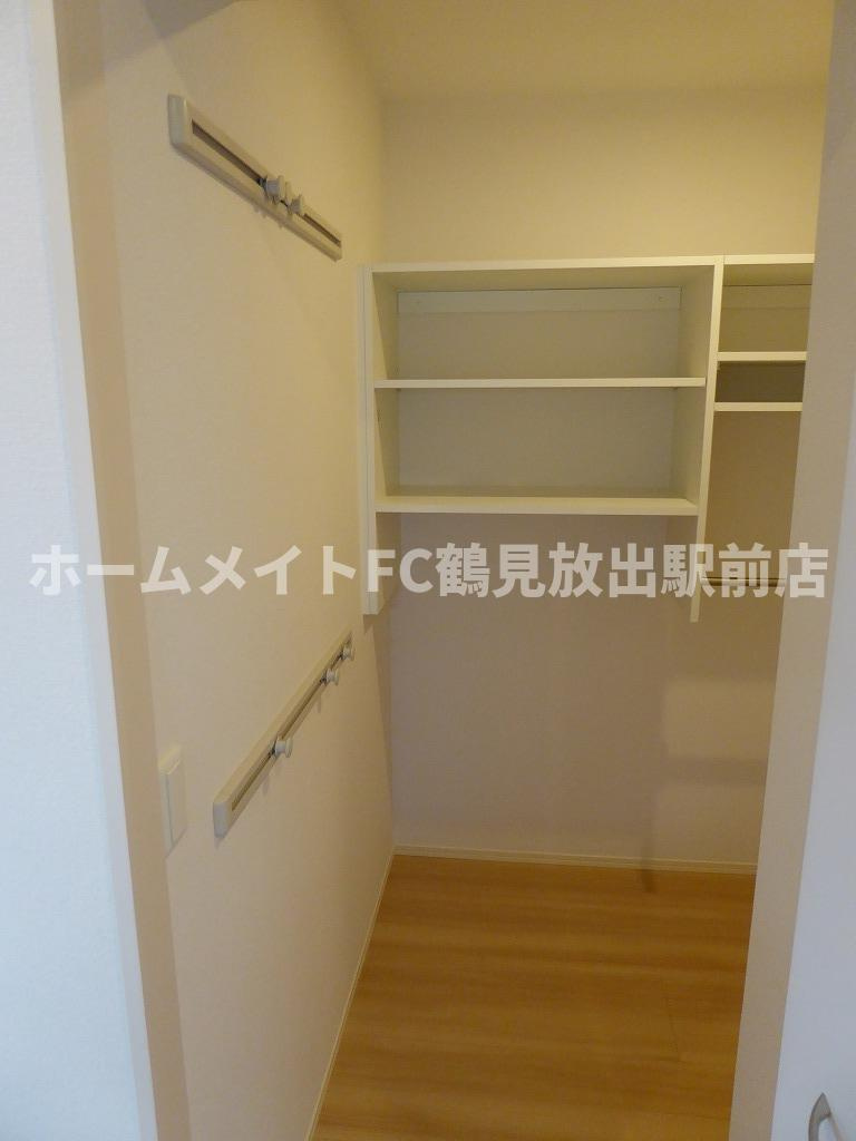 大阪市城東区諏訪２丁目のアパートの収納