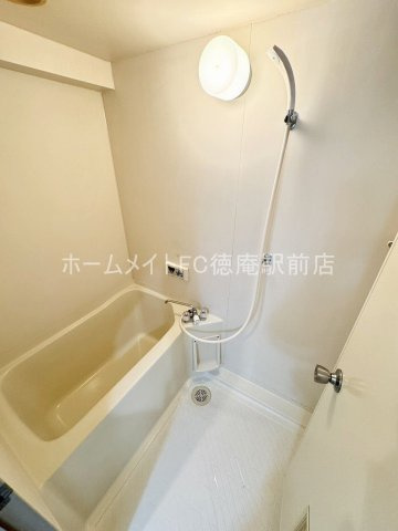 大阪市鶴見区諸口６丁目の賃貸マンションの浴室