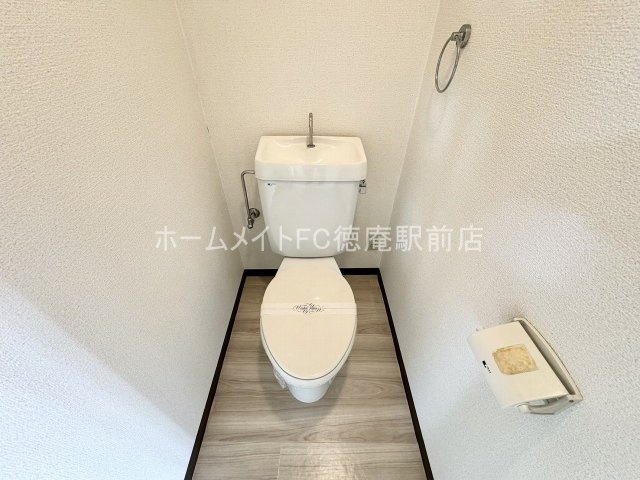 大阪市鶴見区諸口６丁目の賃貸マンションのトイレ