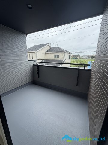 秦野市鶴巻南3丁目　新築戸建てのバルコニー