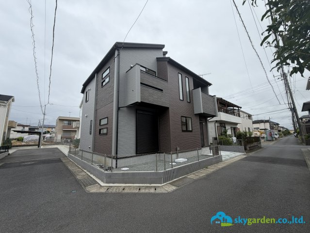 秦野市鶴巻南3丁目　新築戸建て