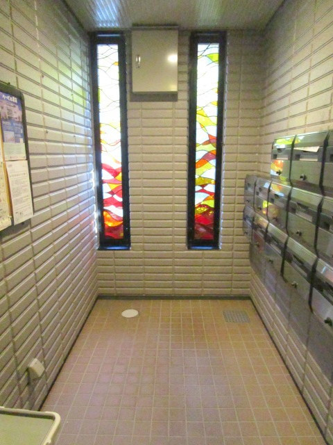 ドエル　ハイアンドハイのロビー|共用廊下です