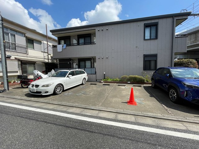 ドエル　ハイアンドハイの駐車場|駐車場の空きはご確認下さい