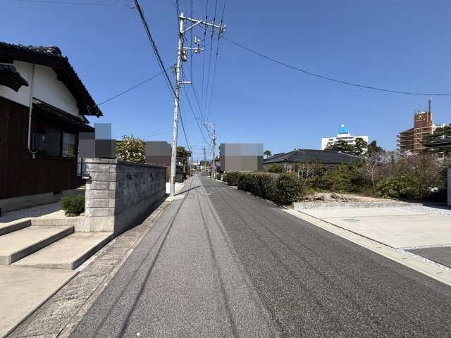 皆生温泉1丁目戸建の前面道路含む現地写真