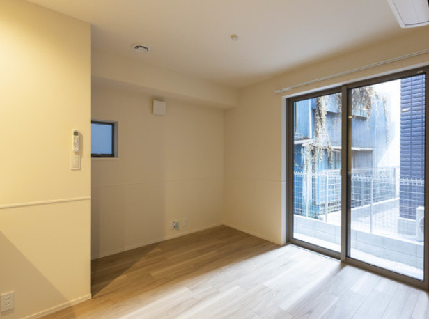 グラン碑文谷Aの寝室|★明るいフローリングの角部屋です★