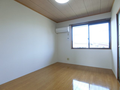 【洋室】 | クレールパストラルN棟