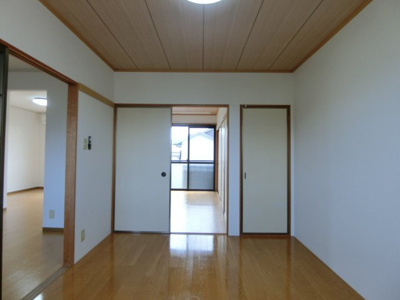 【洋室】 | クレールパストラルN棟