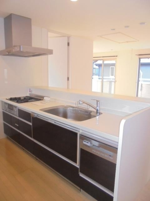 緑ケ丘戸建てのキッチン