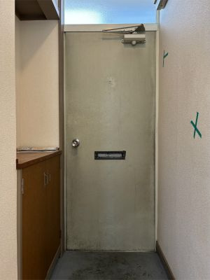 グリーンハイム寿の玄関