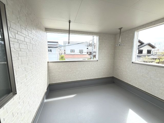 【バルコニー】 | 糟屋郡篠栗町田中3丁目第3　1号棟（全2棟）【仲介手数料無料・0円】 | 現地写真。インナーバルコニーです。