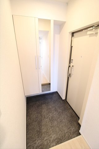 【玄関】