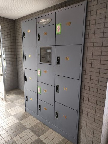 スチューデントパーク府中のエントランス