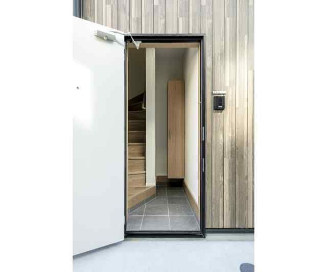 ＷｏｏｄＣｒｅｓｔ大井Ｒｅｓｉｄｅｎｃｅの玄関