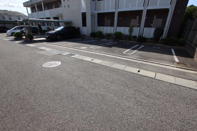 【駐車場】 | ビッグウエスト