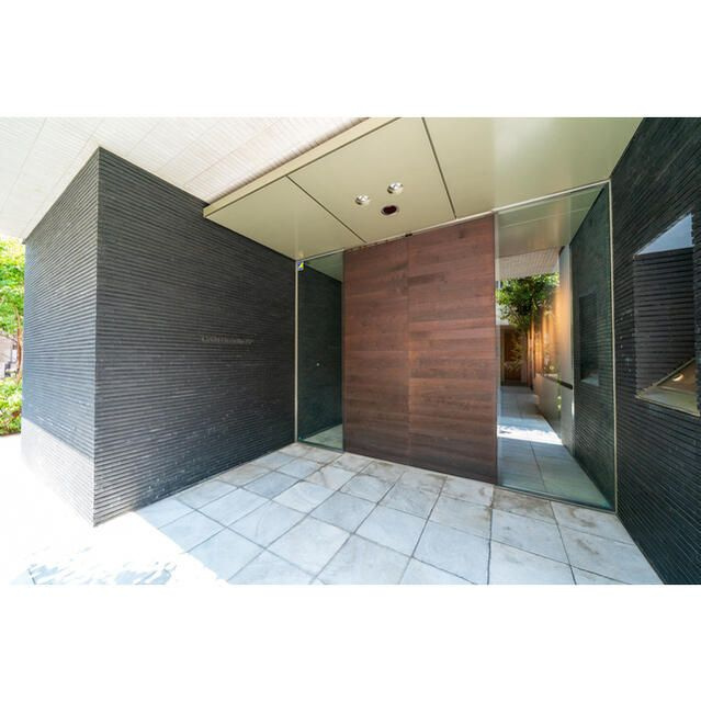 コートブランシェＡＰのエントランス