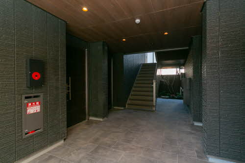 シャーメゾン　中鴻池Ⅱ　Ａ棟のエントランス