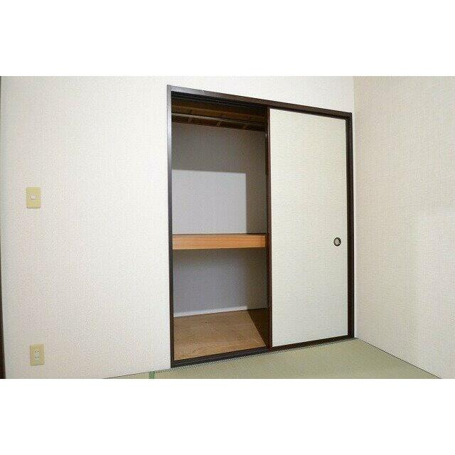 サンレイク中央の収納