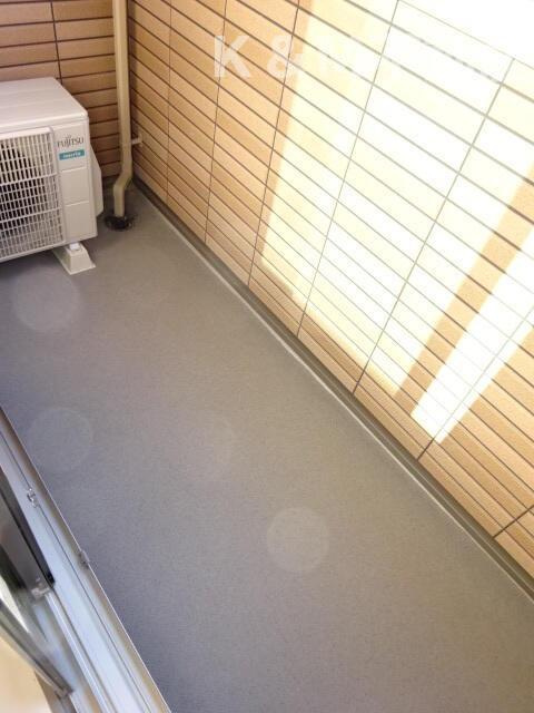 シャルマンＢのバルコニー|広々としたバルコニーです