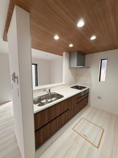 【キッチン】 |  GRAFARE瀬戸市高根町2期4棟【仲介手数料無料　幡山西小　幡山中】 | 今すぐのご案内可能です！→  0120-336-922　までお気軽にお問い合わせください。