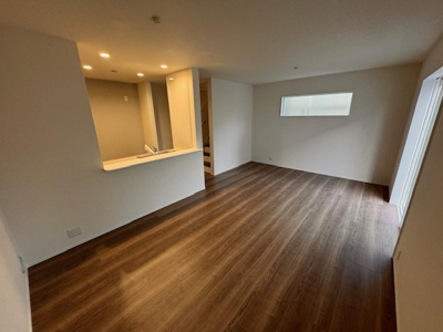 【居間・リビング】 |  LiveleGarden瀬戸市山の田町全３棟 | 本日ご案内可能です！