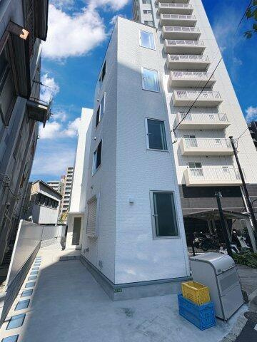 足立区梅田2丁目のマンションの画像