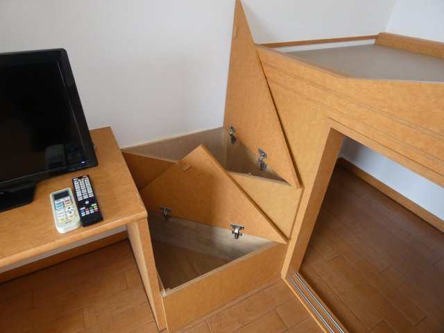 翔の収納|階段収納です