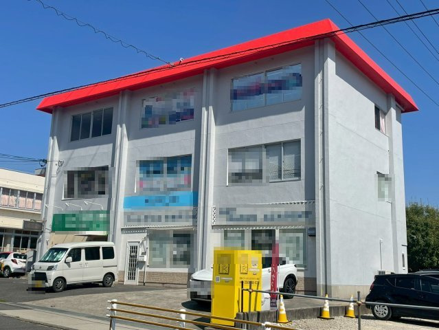 東郷町 若草ビルの外観