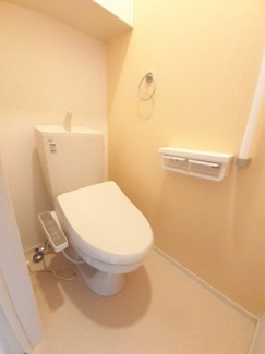 【トイレ】 | サン　ウィステリア　Ⅱ | シンプルで使いやすいトイレです