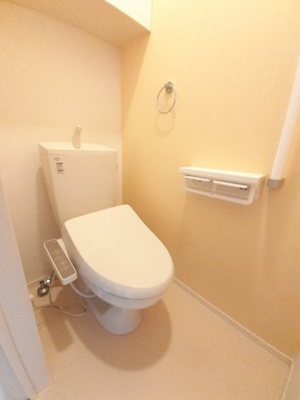 【トイレ】 | サン　ウィステリア　Ⅱ | シンプルで使いやすいトイレです