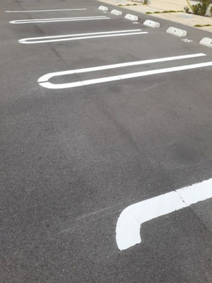 【駐車場】 | 中村家　ＲＯＮＤＥＮ | 駐車場に車を止められます