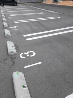 【駐車場】 | グランピアス笹木野　１ | 車をお持ちの方に嬉しい駐車場付きの物件です