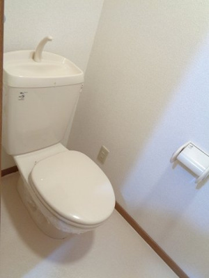 【トイレ】 | ベイスタ－Ｃ | ゆったりとした空間のトイレです