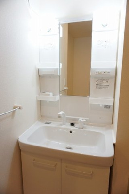 【洗面所】 | アルカーサⅡ | コンパクトで使いやすい洗面所