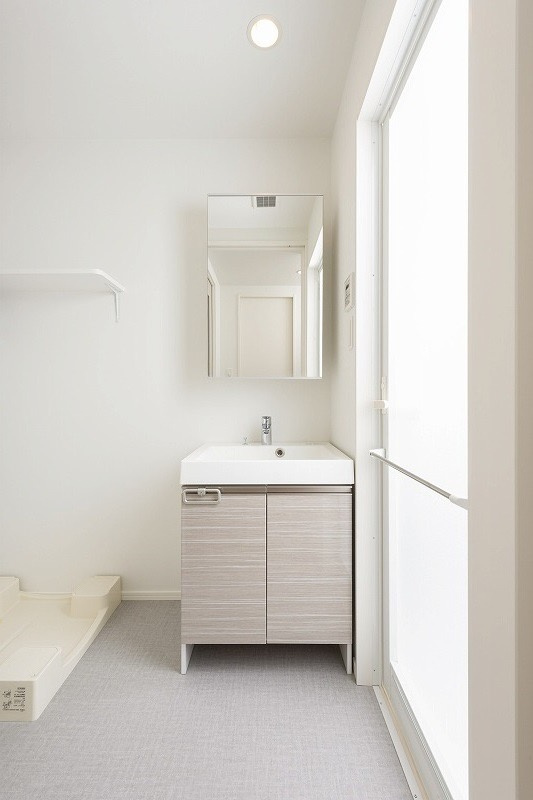 新品家具付きマンション呉服町23(KaGood福岡)の居間・リビング