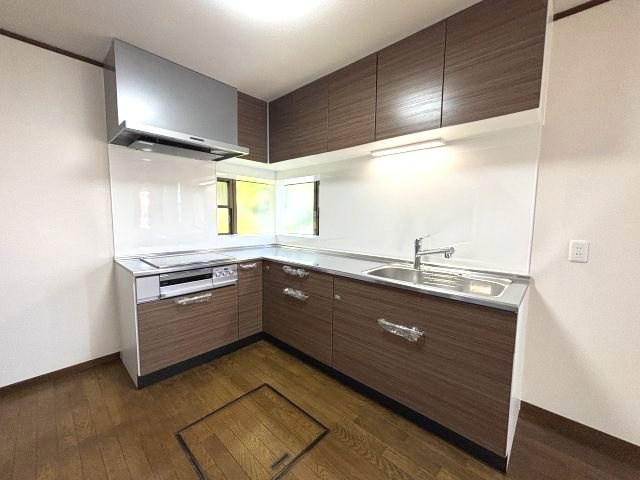 入間市二本木のキッチン|リフォーム済のキッチンです。IHにより、安全性が高いです。