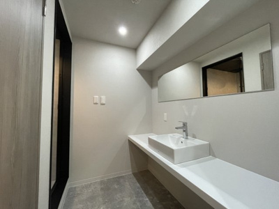 【洗面所】 | SYLA TERRACE KAMAKURA | 同タイプ2階の写真です