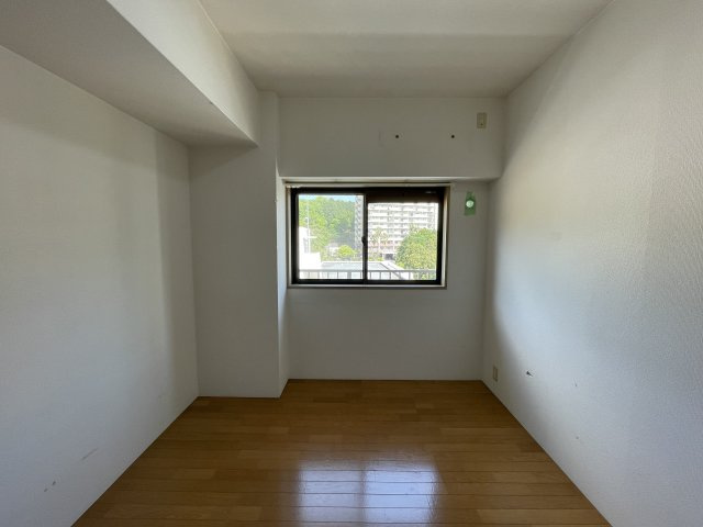 ベンタナヒルズ篠栗3号館の洋室|約5.1帖洋室