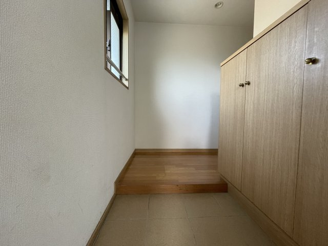 ベンタナヒルズ篠栗3号館の玄関