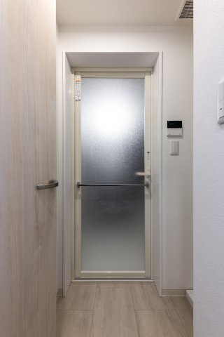 ＩＫＩ新八柱の玄関