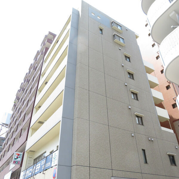 レ・ロウァの外観