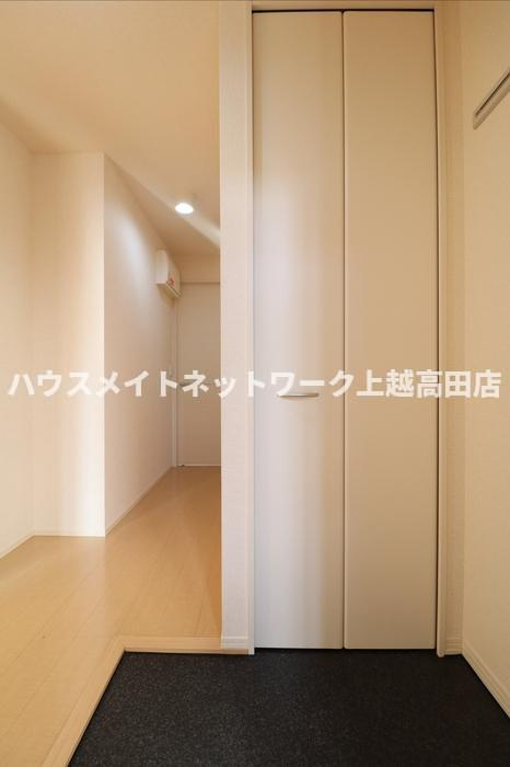 インサイドモートの玄関|玄関