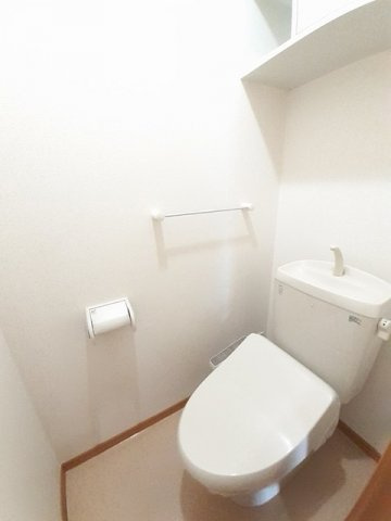 ウィッラ　アルテ　Ａのトイレ|清潔感のあるトイレです